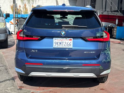 Used 2023 BMW X1 xDrive28i w/ Convenience Package AWD/4WD image 8