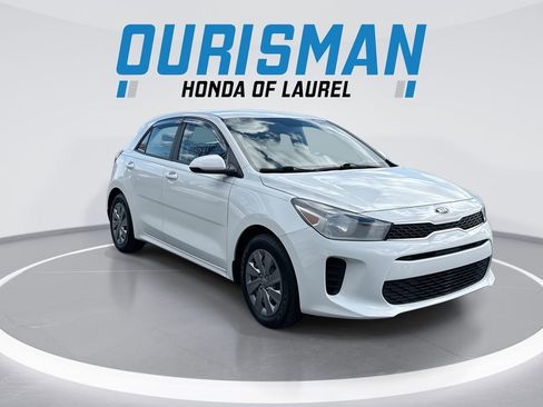 Used 2020 Kia Rio S image 2