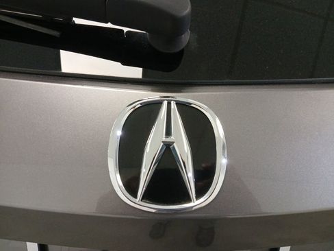 Used 2023 Acura MDX SH-AWD w/ Technology Package image 26
