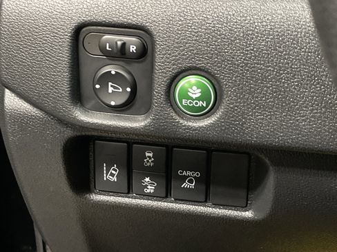 Used 2021 Honda Ridgeline Sport image 28