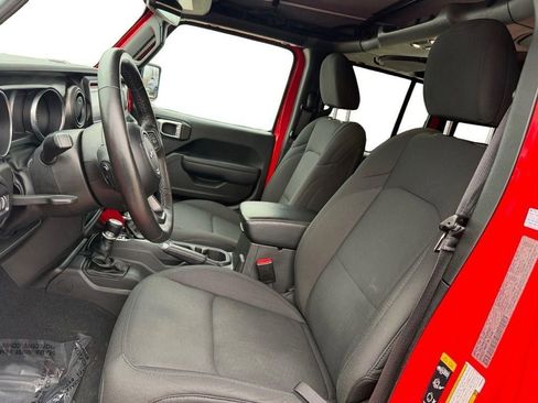 Used 2023 Jeep Wrangler Unlimited w/ Cold Weather Group image 12