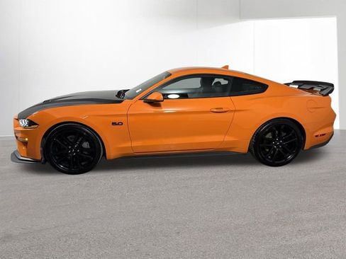 Used 2021 Ford Mustang GT Premium w/ Carbon Sport Interior Package image 28