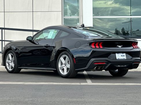 New 2026 Ford Mustang Premium image 5