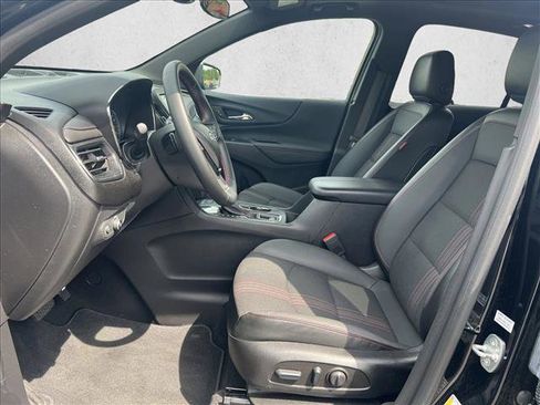 Used 2023 Chevrolet Equinox RS image 10