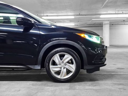 Used 2020 Honda HR-V EX image 16