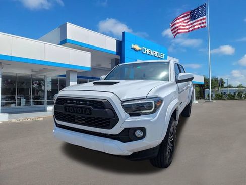 Used 2023 Toyota Tacoma TRD Sport w/ Advanced Technology Package AWD/4WD image 6