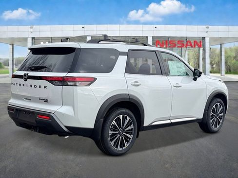 New 2026 Nissan Pathfinder Platinum AWD/4WD image 5