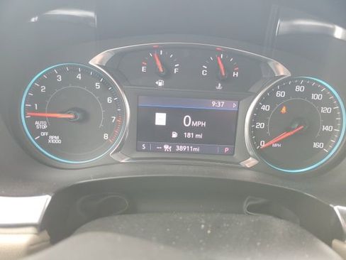 Used 2023 Chevrolet Traverse LT w/ LT Premium Package image 16