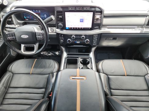 Used 2024 Ford F350 Platinum w/ Tremor Off-Road Package AWD/4WD image 26