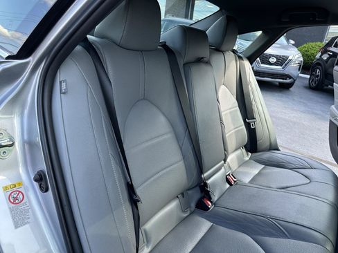 Used 2019 Toyota Avalon Limited w/ Advanced Safety Package FWD image 37