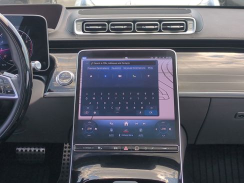 Used 2023 Mercedes-Benz S 580 4MATIC Sedan image 17