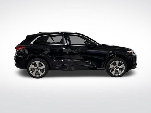 Used 2025 Audi Q5 Premium Plus w/ Premium Plus AWD/4WD image 6