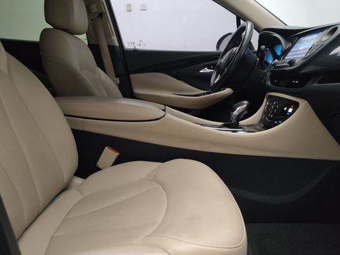 Used 2017 Buick Envision Essence FWD image 21