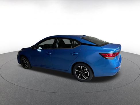 Used 2025 Nissan Sentra SV image 10