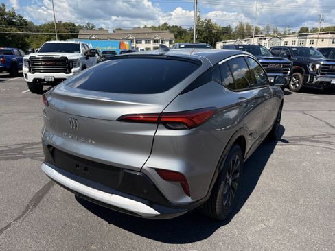 New 2025 Buick Envista Sport Touring w/ Convenience I Package image 5