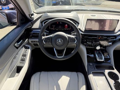 New 2026 Acura MDX w/ Advance Package image 3