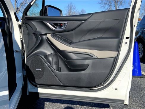 Certified 2024 Subaru Forester Limited image 21