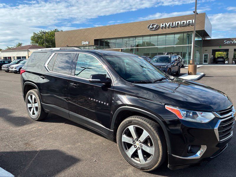 Used 2018 Chevrolet Traverse LT AWD/4WD image 7
