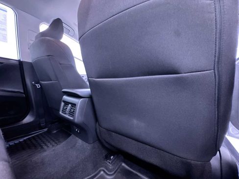 Used 2025 Toyota Camry LE w/ Convenience Package FWD image 39