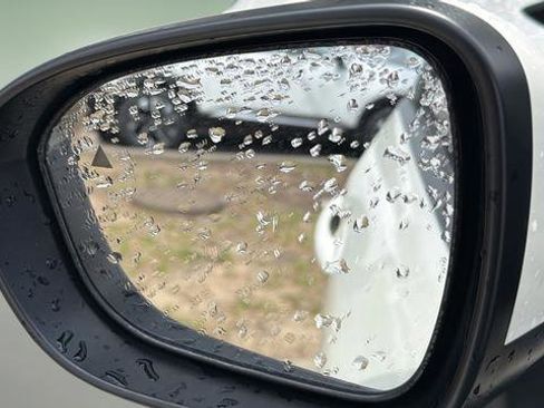 Used 2023 Nissan Rogue SV image 19