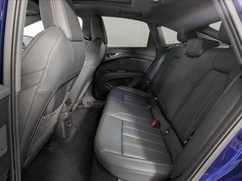 Used 2023 Audi Q4 e-tron Premium Plus w/ Premium Plus AWD/4WD image 18