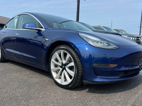 Used 2018 Tesla Model 3 Long Range image 10