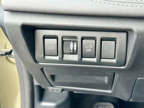 Used 2020 Subaru Outback Touring XT AWD/4WD image 10