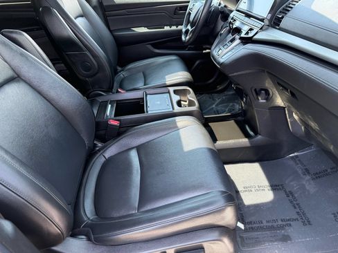 Used 2025 Honda Odyssey EX-L image 31
