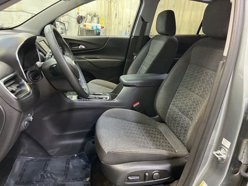 Used 2024 Chevrolet Equinox LT AWD/4WD image 15