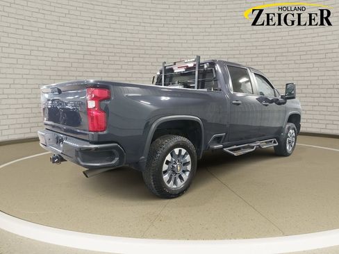 Used 2024 Chevrolet Silverado 2500 Custom w/ Custom Value Package AWD/4WD image 5