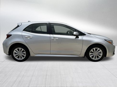 Used 2024 Toyota Corolla SE FWD image 5