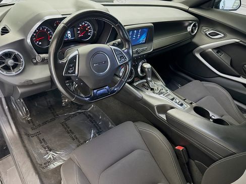 Used 2018 Chevrolet Camaro LT w/ RS Package RWD image 7