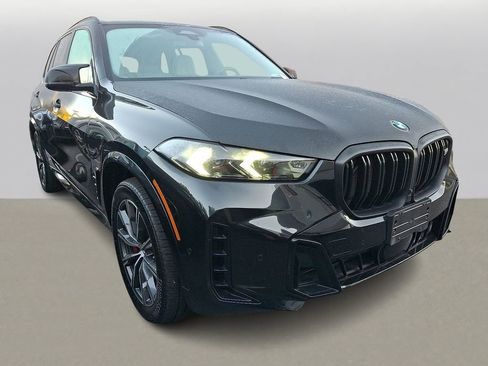 Used 2025 BMW X5 M60i w/ Climate Comfort Package image 3