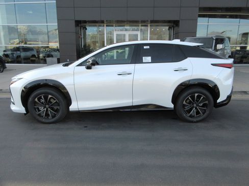New 2026 Lexus RZ 450e AWD w/ Cold Area Package image 3