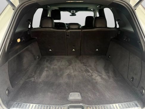 Used 2020 Mercedes-Benz GLE 350 w/ Premium Package image 25