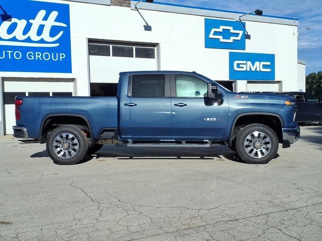 Used 2026 Chevrolet Silverado 2500 LT w/ All Star Edition AWD/4WD image 11