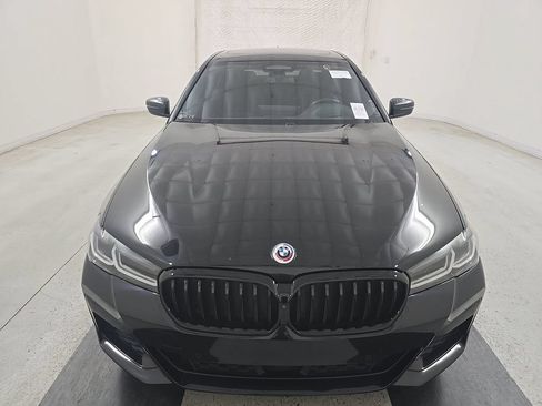 Used 2023 BMW M550i xDrive AWD/4WD image 3