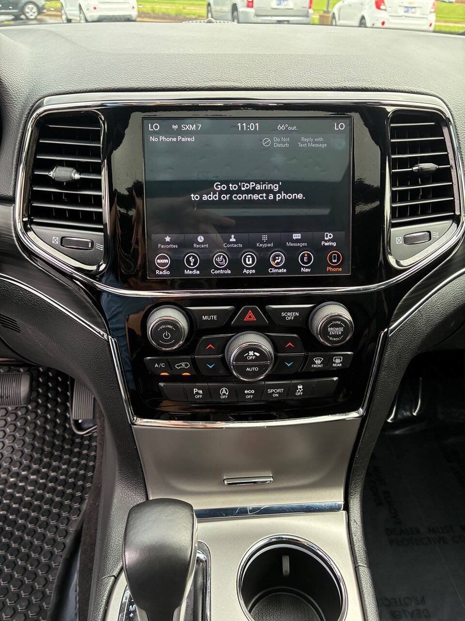 Used 2019 Jeep Grand Cherokee Limited w/ Luxury Group II AWD/4WD image 13