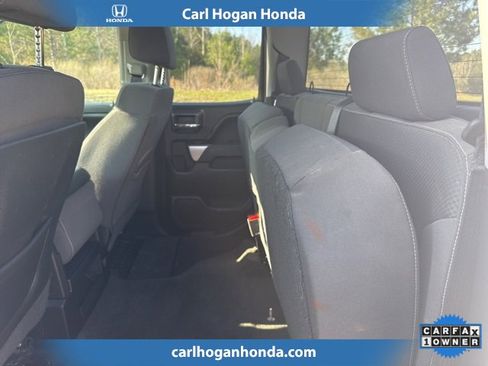 Used 2018 Chevrolet Silverado 1500 LT w/ All Star Edition image 13