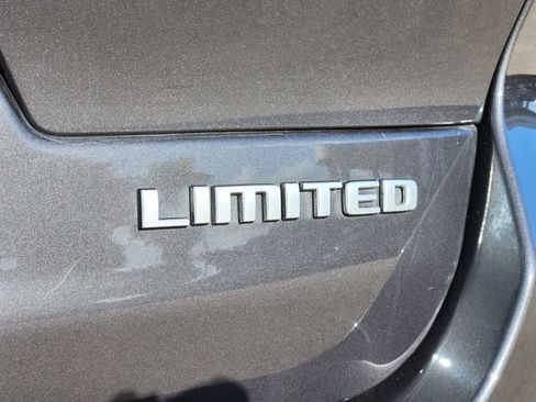 Certified 2024 Jeep Grand Cherokee L Limited image 11