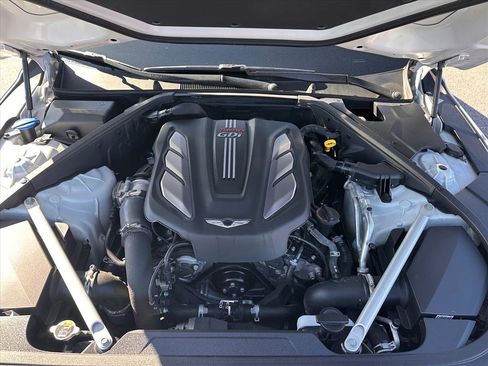 Used 2017 Genesis G90 3.3T Premium image 30