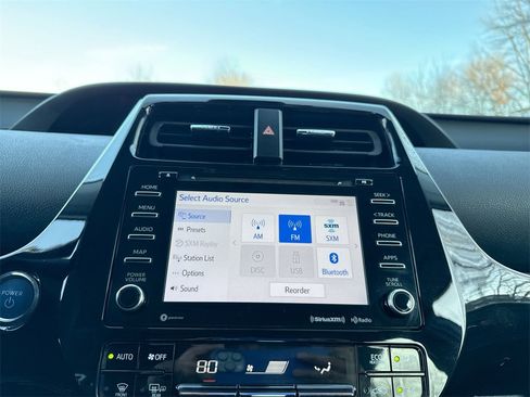 Used 2021 Toyota Prius Prime LE image 12