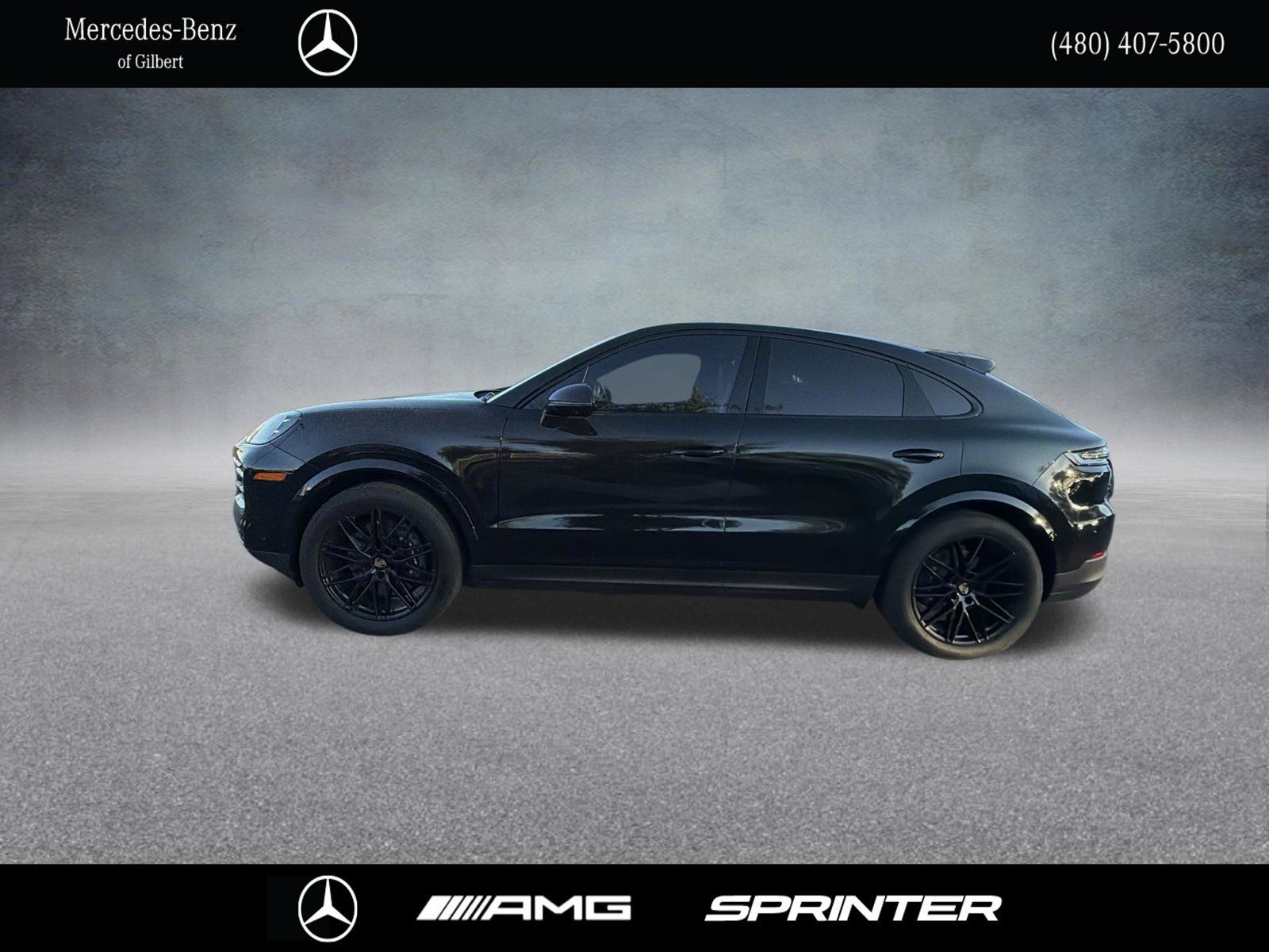 Used 2025 Porsche Cayenne Coupe AWD/4WD image 3