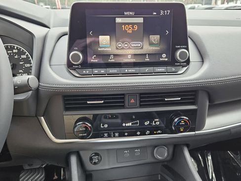 New 2026 Nissan Rogue SV image 8