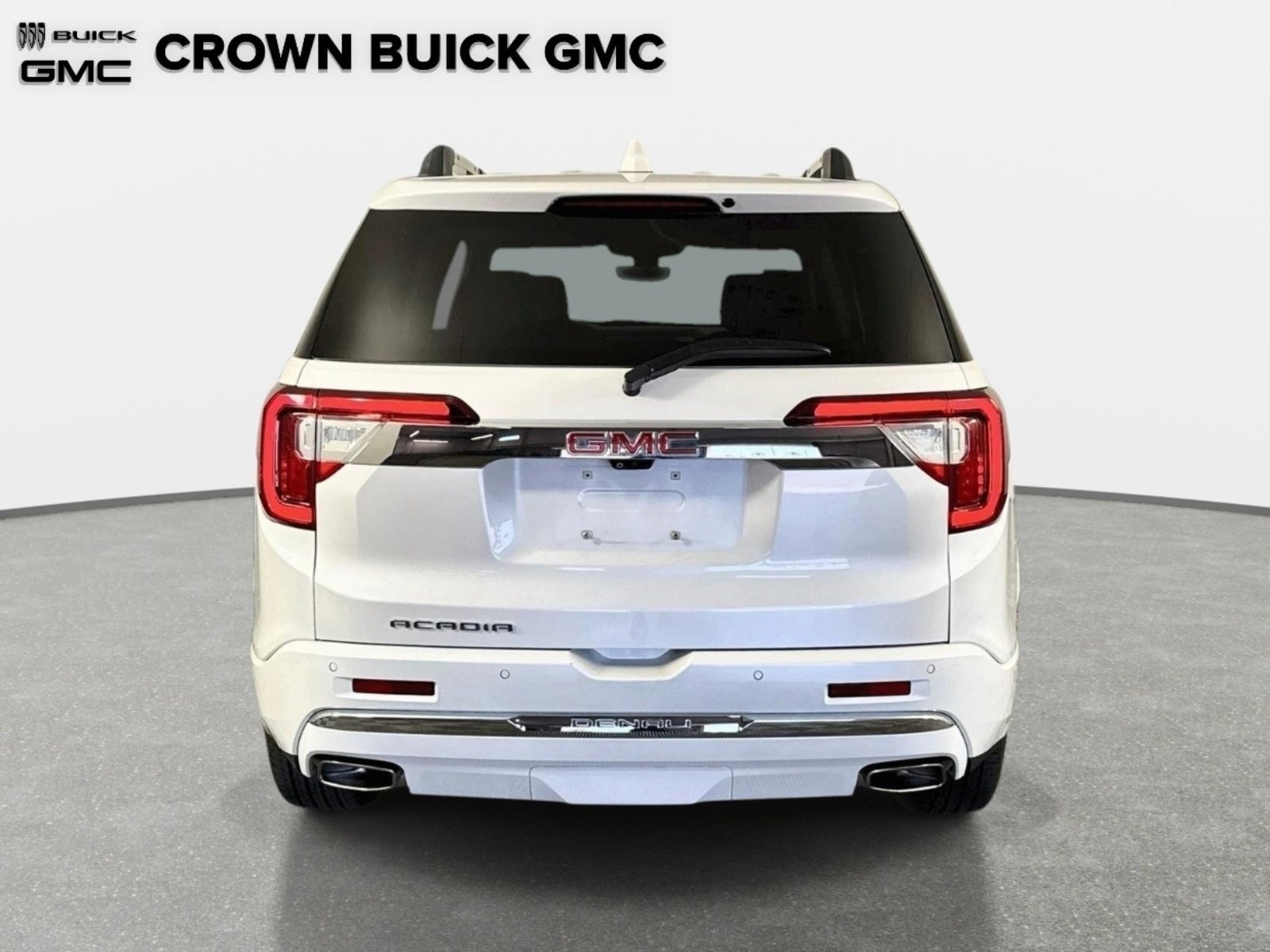 Certified 2023 GMC Acadia Denali w/ Denali Ultimate Package FWD image 6