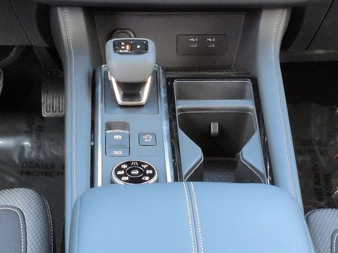 New 2026 Nissan Pathfinder SV image 20