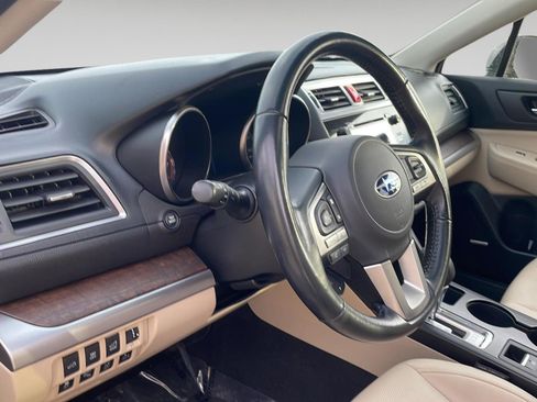 Used 2016 Subaru Outback 2.5i Limited image 19
