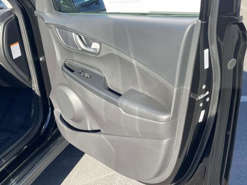 Certified 2023 Hyundai Kona SE image 26