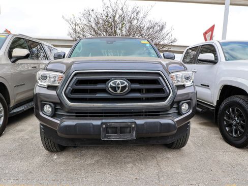Used 2021 Toyota Tacoma SR5 image 4