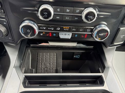 Used 2024 Ford F350 Lariat w/ Lariat Ultimate Package AWD/4WD image 18